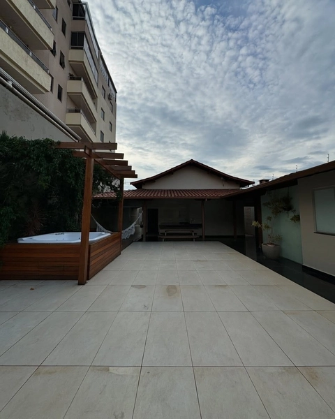 CASA LINEAR | 4 QUARTOS | 3 SUITES | 4 BANEIROS | 4 VAGAS: 6ª foto da galeria de imagens do imóvel