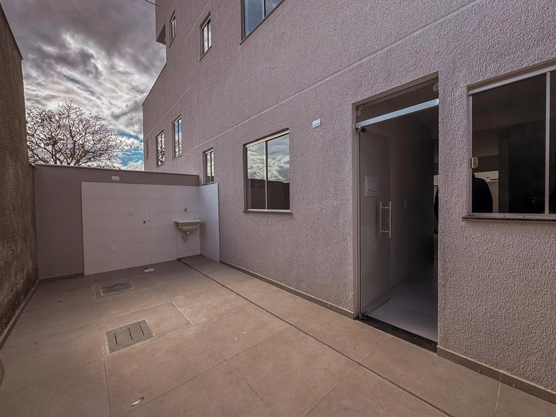 Casa Geminada Duplex à Venda – Bairro Pedra azul: 6ª foto da galeria de imagens do imóvel