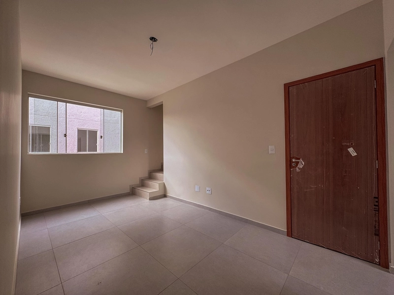 Casa Geminada Duplex à Venda – Bairro Pedra azul: 8ª foto da galeria de imagens do imóvel