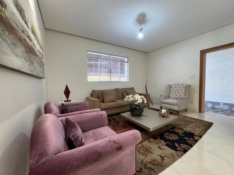 CASA LINEAR|3 QUARTOS| 1 SUITE| 2 BANHEIROS| 2 VAGAS: 5ª foto da galeria de imagens do imóvel