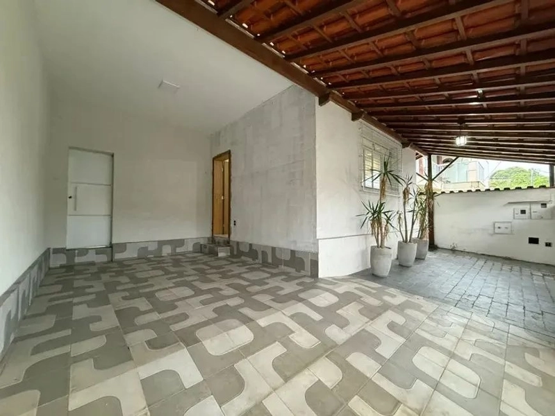 CASA LINEAR|3 QUARTOS| 1 SUITE| 2 BANHEIROS| 2 VAGAS: 6ª foto da galeria de imagens do imóvel