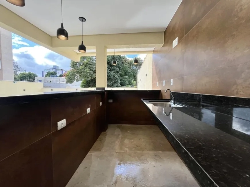 APARTAMENTO DE ÁREA PRIVATIVA - SERRANO: 15ª foto da galeria de imagens do imóvel