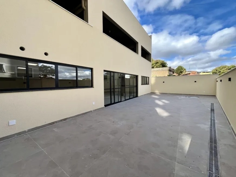 APARTAMENTO DE ÁREA PRIVATIVA - SERRANO: 22ª foto da galeria de imagens do imóvel