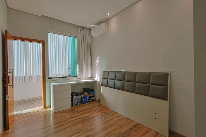 LINDA CASA | 4 SUITES | 3 VAGAS | 6 BANHEIROS: 17ª foto da galeria de imagens do imóvel