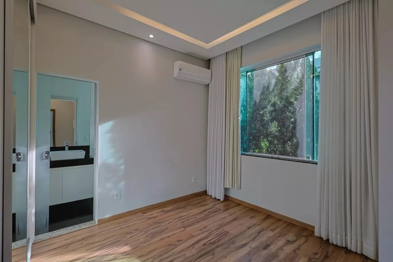 LINDA CASA | 4 SUITES | 3 VAGAS | 6 BANHEIROS: 24ª foto da galeria de imagens do imóvel