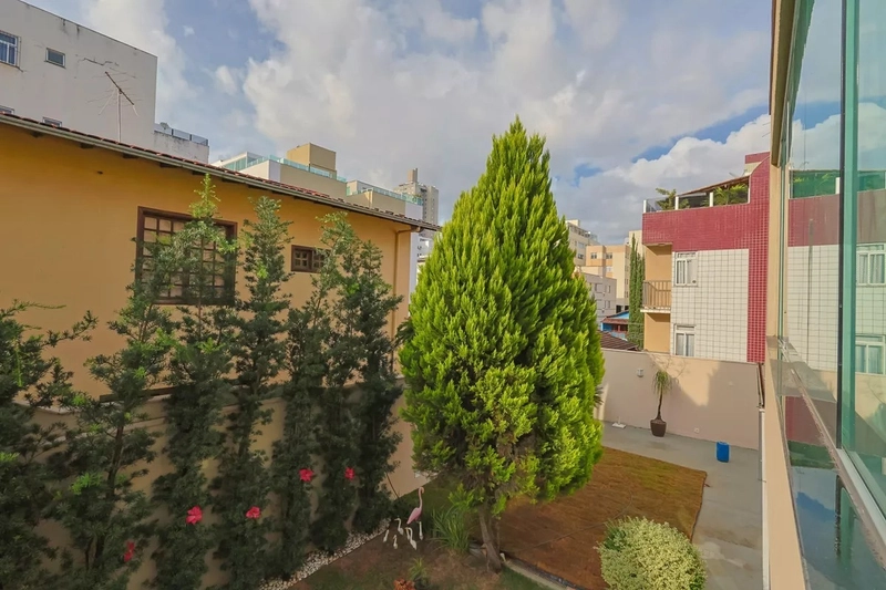 LINDA CASA | 4 SUITES | 3 VAGAS | 6 BANHEIROS: 7ª foto da galeria de imagens do imóvel