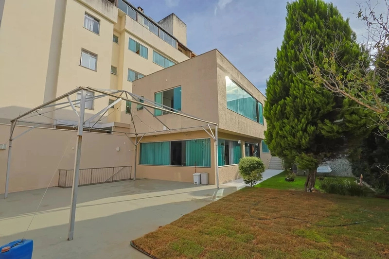 LINDA CASA | 4 SUITES | 3 VAGAS | 6 BANHEIROS: 30ª foto da galeria de imagens do imóvel