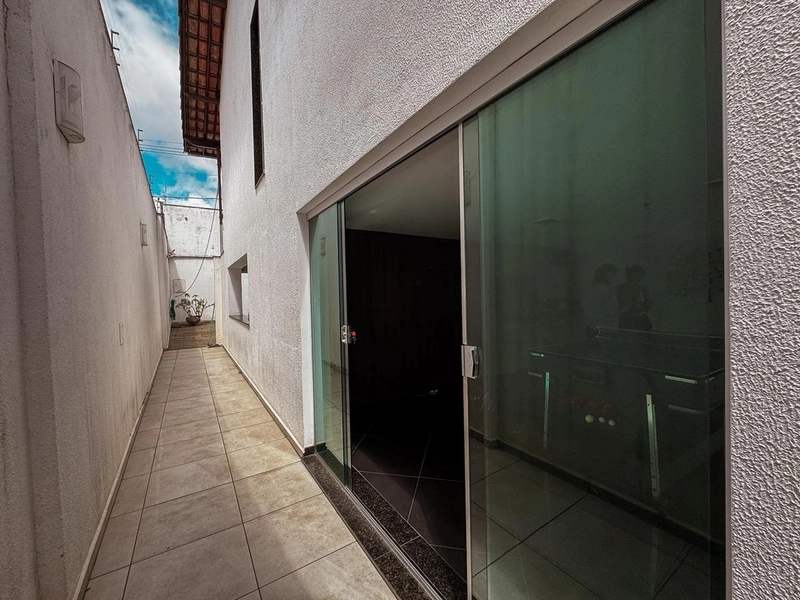 BELÍSSIMA CASA À VENDA NO BAIRRO CAIÇARA | 3 QUARTOS | 02 SUÍTES: 49ª foto da galeria de imagens do imóvel