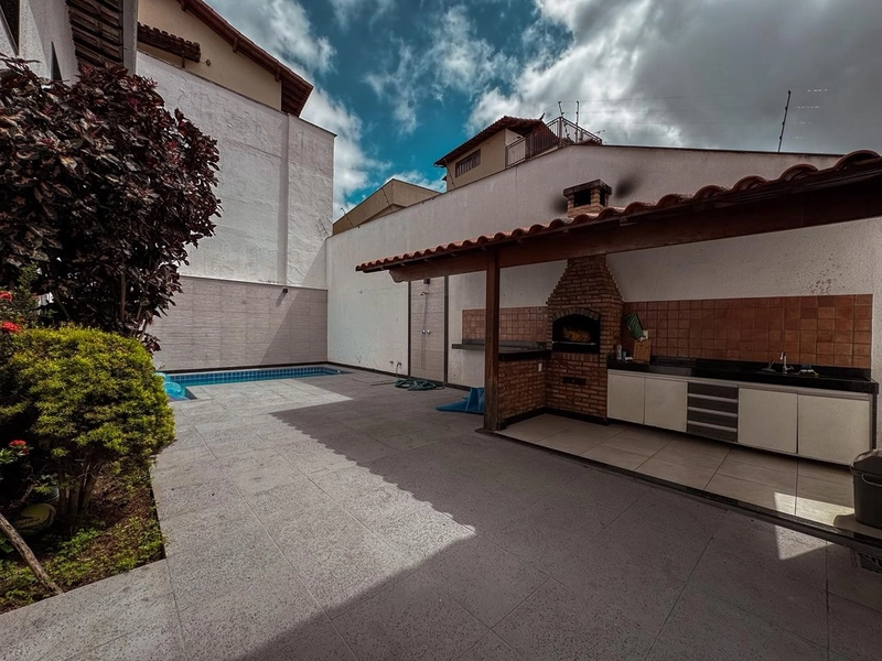 BELÍSSIMA CASA À VENDA NO BAIRRO CAIÇARA | 3 QUARTOS | 02 SUÍTES: 9ª foto da galeria de imagens do imóvel