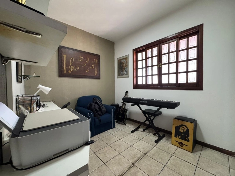 CASA LINEAR A VENDA 3 QUARTOS| 1 SUITE| 2 BANHEIROS| 6 VAGAS: 18ª foto da galeria de imagens do imóvel