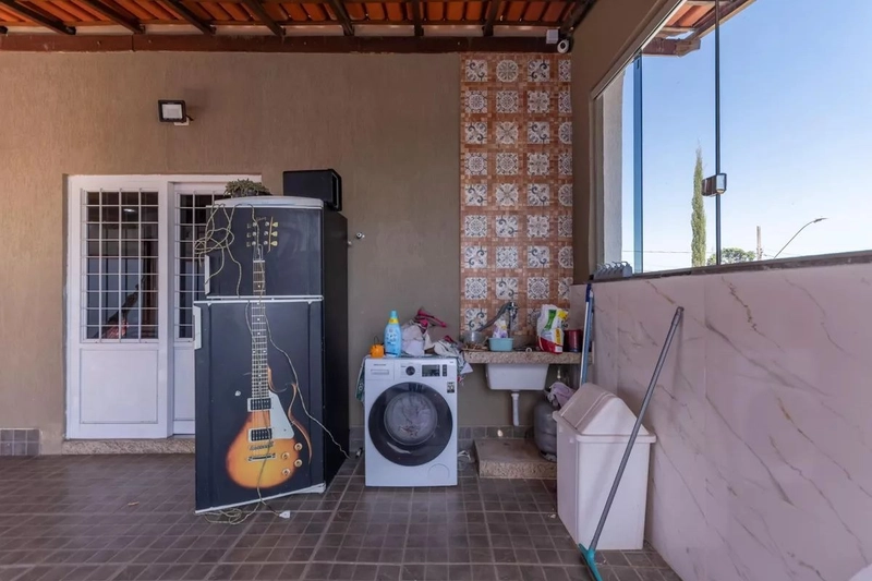 CASA LINEAR A VENDA 3 QUARTOS| 1 SUITE| 2 BANHEIROS| 6 VAGAS: 7ª foto da galeria de imagens do imóvel