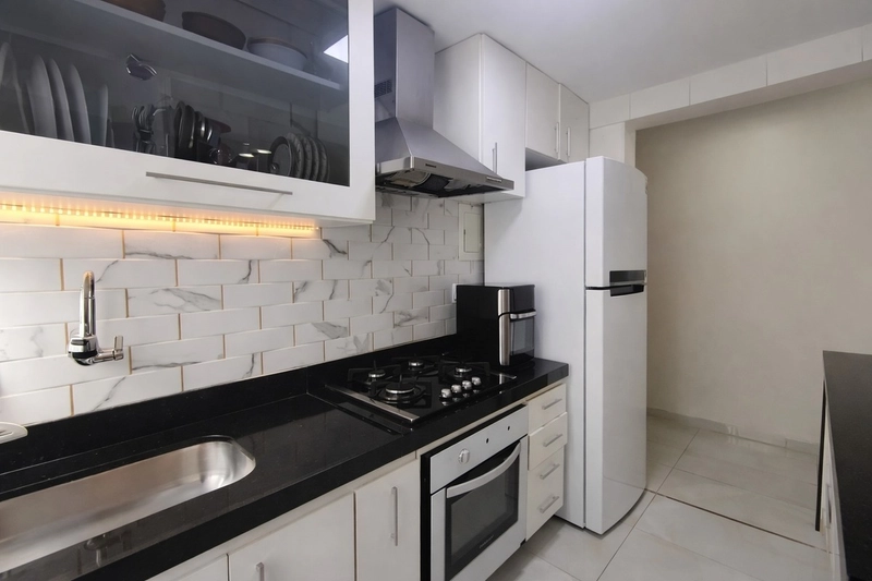 COBERTURA COM ELEVADOR | 105M² | 02 Q | 01 VG PILOTIS | MANACÁS: 7ª foto da galeria de imagens do imóvel