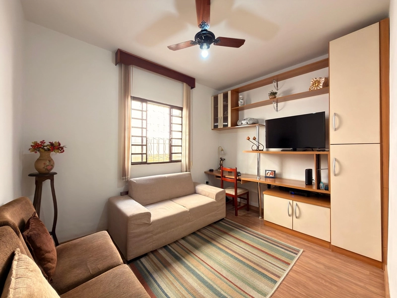 CASA LINEAR ESTILO COLONIAL À VENDA NO  BAIRRO SANTA AMÉLIA: 18ª foto da galeria de imagens do imóvel