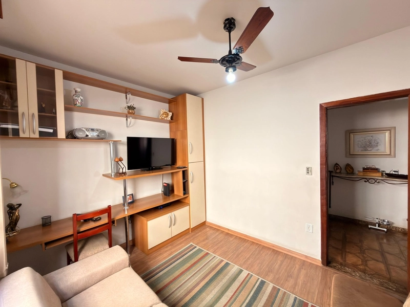 CASA LINEAR ESTILO COLONIAL À VENDA NO  BAIRRO SANTA AMÉLIA: 20ª foto da galeria de imagens do imóvel