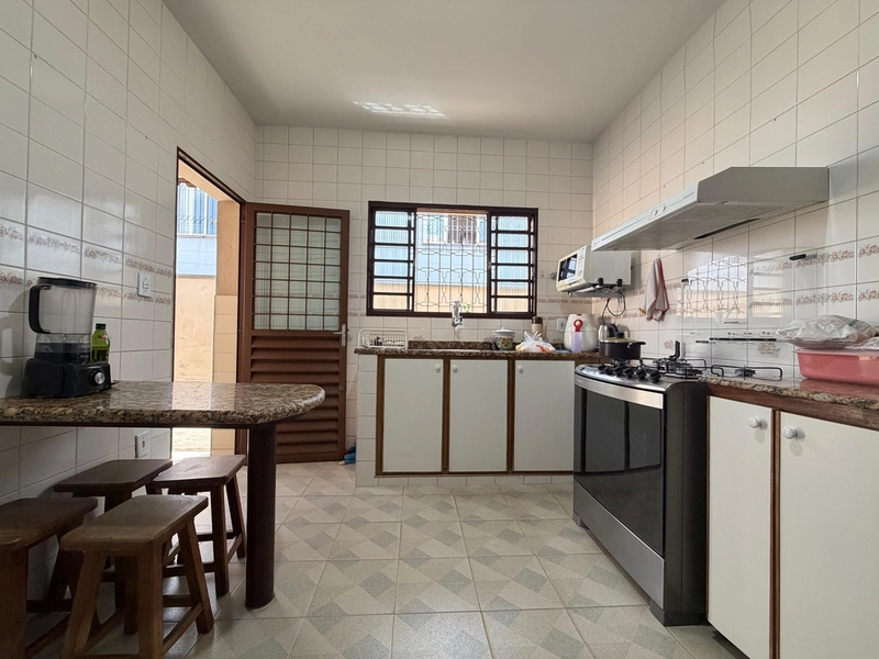 CASA LINEAR ESTILO COLONIAL À VENDA NO  BAIRRO SANTA AMÉLIA: 17ª foto da galeria de imagens do imóvel