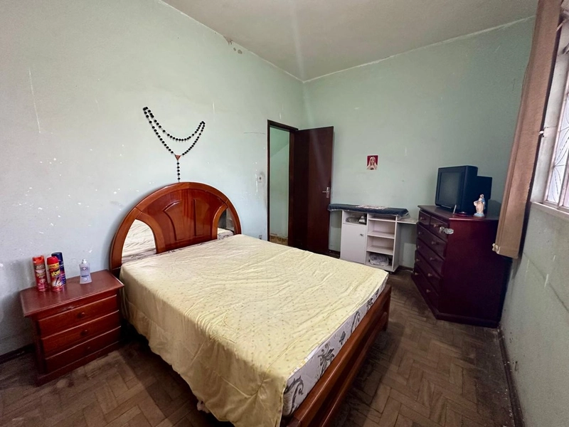 CASA PARA  REFORMAR  À VENDA | 3 QUARTOS| 1 BANHEIRO | 2 VAGAS: 21ª foto da galeria de imagens do imóvel