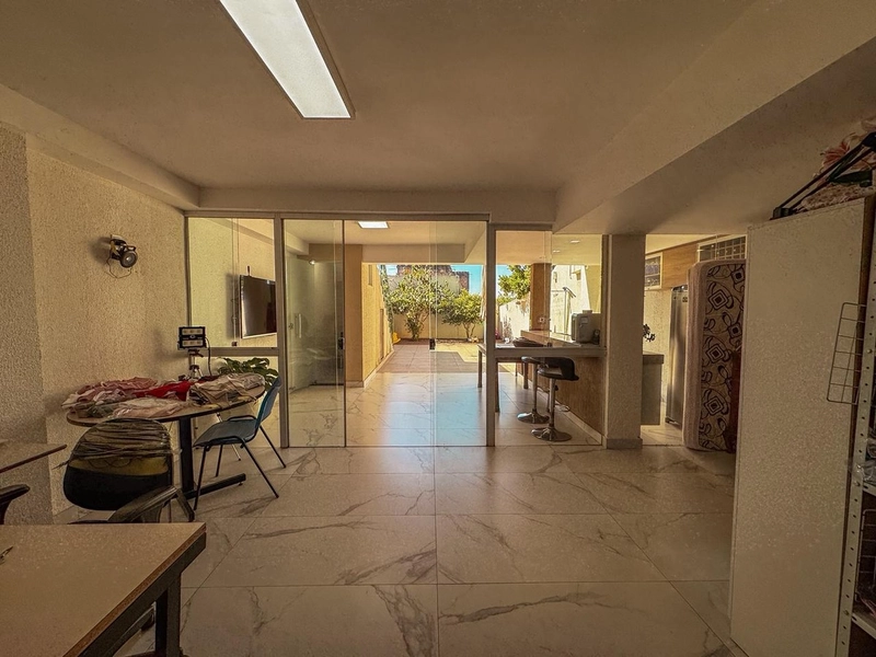 CASA GEMINADA INDIVIDUAL Á VENDA NO BAIRRO XANGRILÁ | ALTO PADRÃO: 12ª foto da galeria de imagens do imóvel