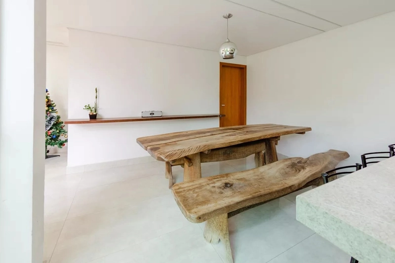 CASA A VENDA NO PADRE EUSTÁQUIO: 11ª foto da galeria de imagens do imóvel