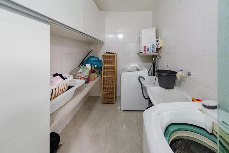 CASA A VENDA NO PADRE EUSTÁQUIO: 14ª foto da galeria de imagens do imóvel