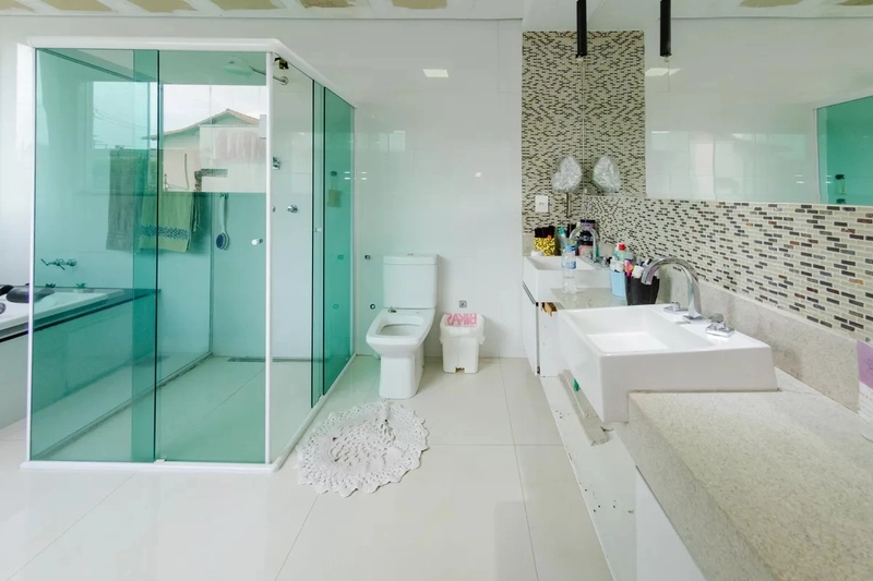 CASA A VENDA NO PADRE EUSTÁQUIO: 24ª foto da galeria de imagens do imóvel