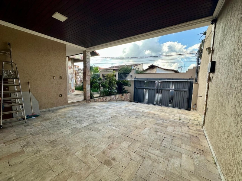 CASA DUPLEX À VENDA NO ÁLVARO CAMARGOS|6 QUARTOS SENDO 1 SUÍTE MASTER: 6ª foto da galeria de imagens do imóvel