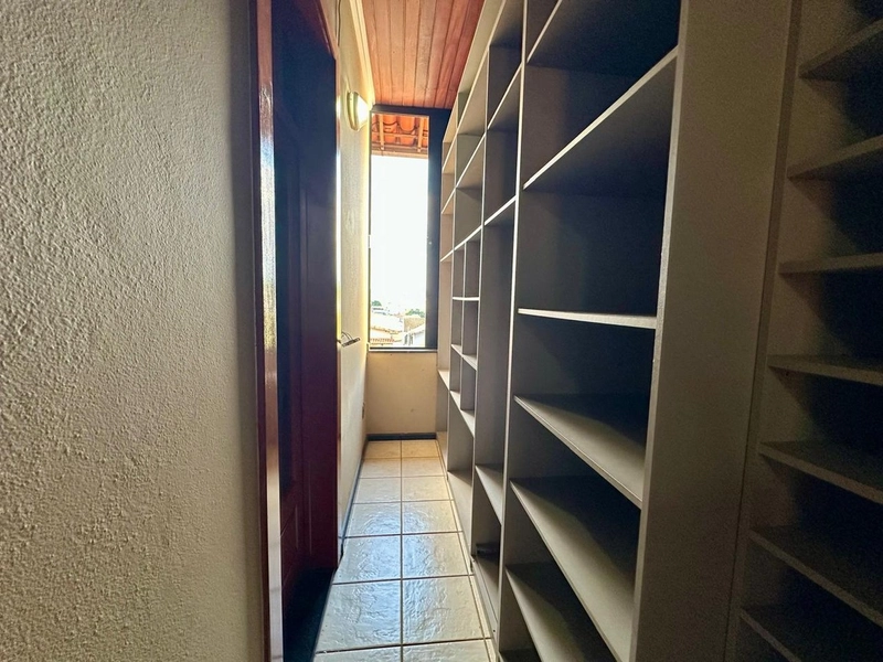 CASA DUPLEX À VENDA NO ÁLVARO CAMARGOS|6 QUARTOS SENDO 1 SUÍTE MASTER: 51ª foto da galeria de imagens do imóvel