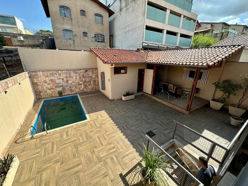 CASA DUPLEX NO ÁLVARO CAMARGOS| 6 QUARTOS SENDO 1 SUÍTE MASTER: 72ª foto da galeria de imagens do imóvel