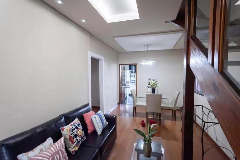 CASA A VENDA 4 QUARTOS| 5 BANHEIROS | 3 SUÍTES| 4 VAGAS: 13ª foto da galeria de imagens do imóvel