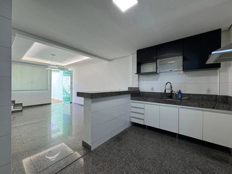 CASA GEMINADA | 2 QUARTOS | 02 BANHEIROS | 01 VAGA: 4ª foto da galeria de imagens do imóvel