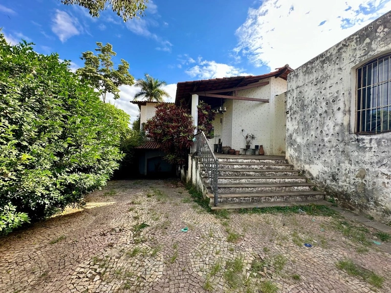 BELISSIMA CASA A VENDA NA REGIAO DO SÃO LUIZ / PAMPULHA: 21ª foto da galeria de imagens do imóvel