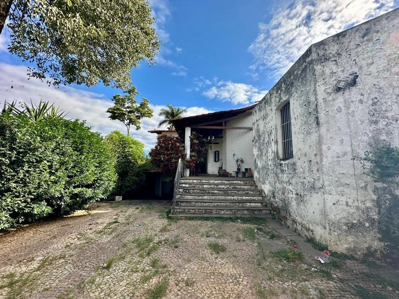 BELISSIMA CASA A VENDA NA REGIAO DO SÃO LUIZ / PAMPULHA: 22ª foto da galeria de imagens do imóvel