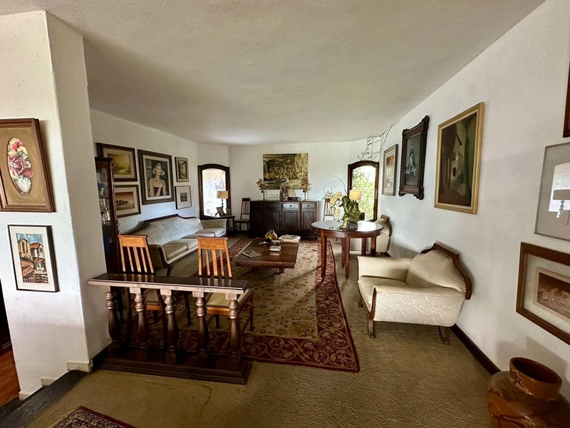 BELISSIMA CASA A VENDA NA REGIAO DO SÃO LUIZ / PAMPULHA: 2ª foto da galeria de imagens do imóvel