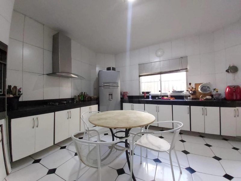 BELISSIMA CASA A VENDA NA REGIAO DO SÃO LUIZ / PAMPULHA: 27ª foto da galeria de imagens do imóvel