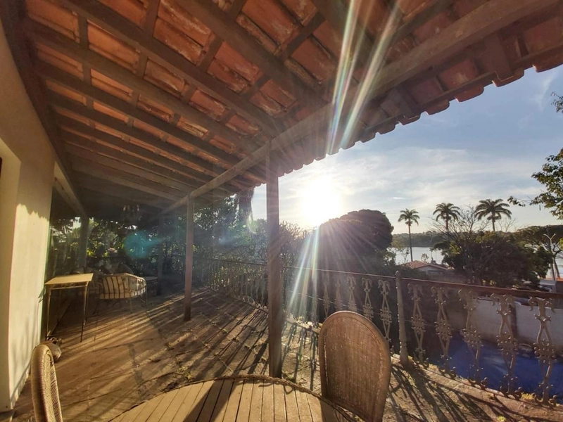 BELISSIMA CASA A VENDA NA REGIAO DO SÃO LUIZ / PAMPULHA: 4ª foto da galeria de imagens do imóvel