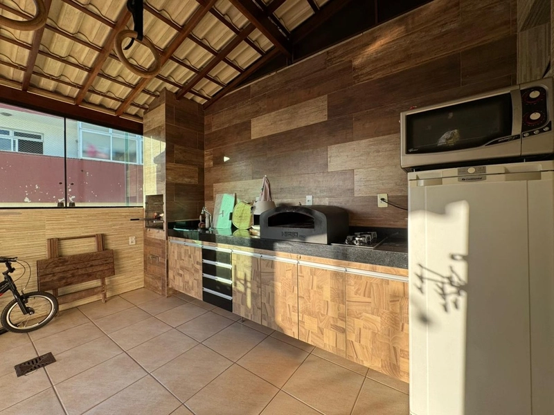 BELÍSSIMA COBERTURA A VENDA | 2 QUARTOS | SUÍTE | 2 VAGAS | R$ 670.000: 3ª foto da galeria de imagens do imóvel