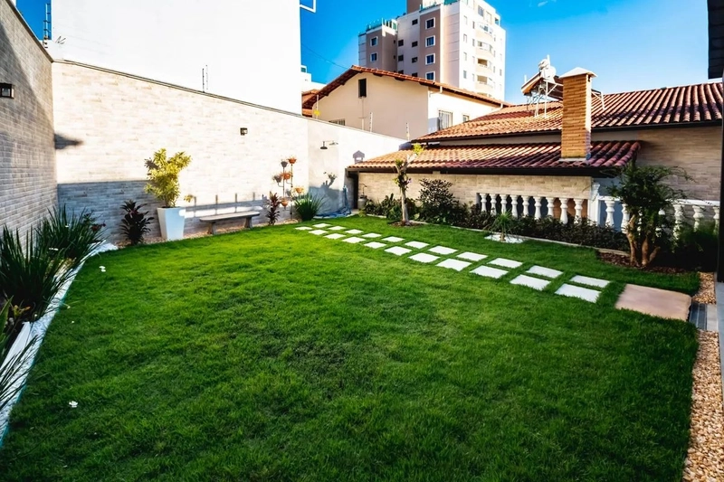 BELÍSSIMA CASA LINEAR A VENDA | 4 QUARTOS | 2 SUÍTES | 4 VAGAS: 5ª foto da galeria de imagens do imóvel