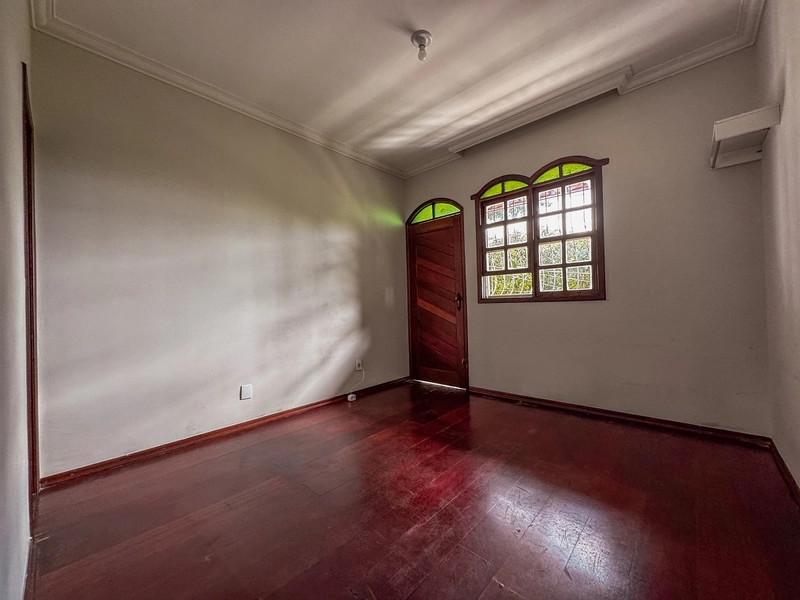 CASA GEMINADA INDIVIDUAL Á VENDA NO SERRANO | 03 QUARTOS |  01 SUITE |: 37ª foto da galeria de imagens do imóvel