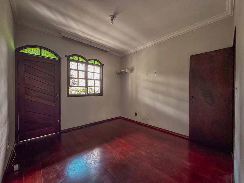 CASA GEMINADA INDIVIDUAL Á VENDA NO SERRANO | 03 QUARTOS |  01 SUITE |: 38ª foto da galeria de imagens do imóvel