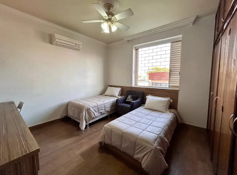 CASA LINEAR À VENDA NO BAIRRO SÃO LUIZ: 19ª foto da galeria de imagens do imóvel