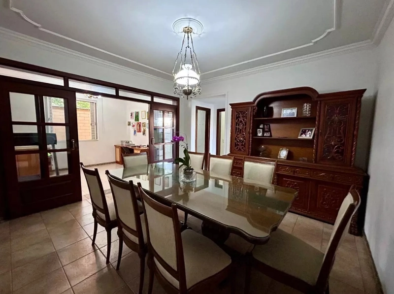 CASA LINEAR À VENDA NO BAIRRO SÃO LUIZ: 12ª foto da galeria de imagens do imóvel