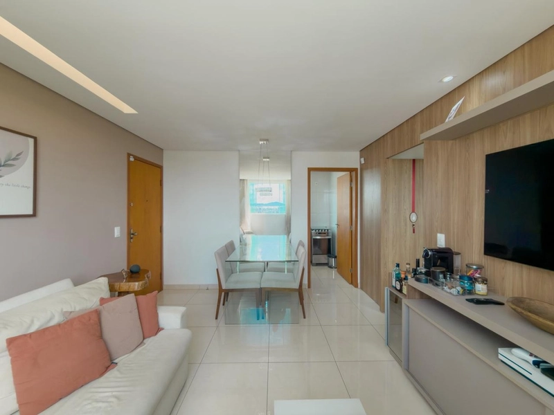 Apartamento Disponível para venda no Bairro Cabral | 2 quartos: 4ª foto da galeria de imagens do imóvel