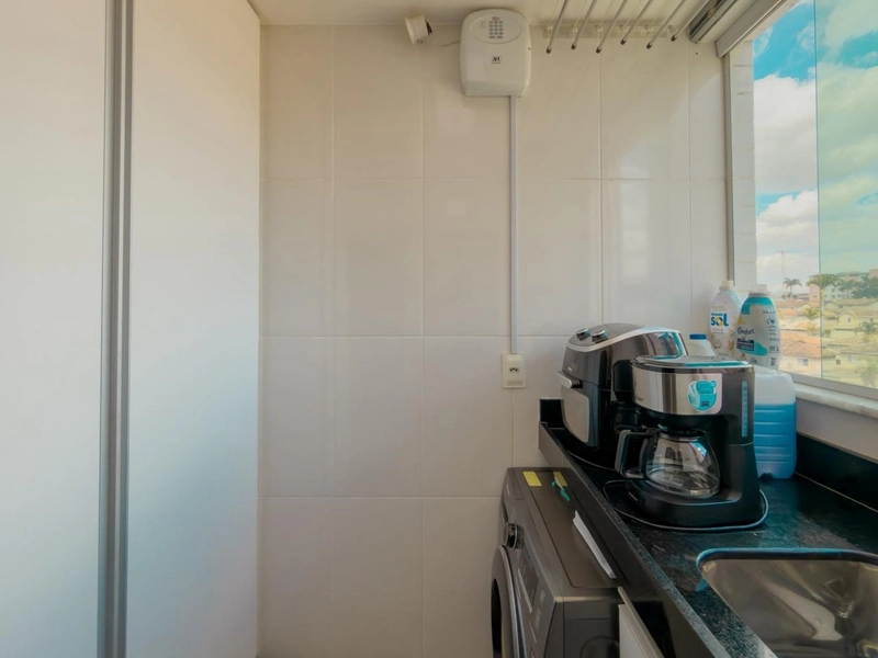 Apartamento Disponível para venda no Bairro Cabral | 2 quartos: 7ª foto da galeria de imagens do imóvel