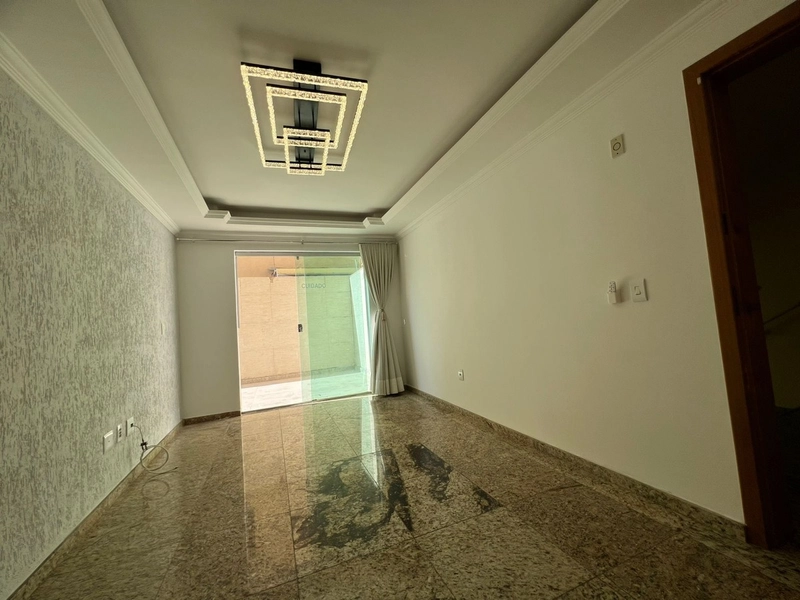 BELÍSSIMA ÁREA PRIVATIVA Á VENDA: 6ª foto da galeria de imagens do imóvel