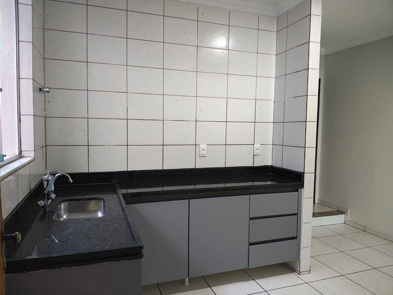 CASA LINEAR  A VENDA BAIRRO SANTA MÔNICA: 14ª foto da galeria de imagens do imóvel