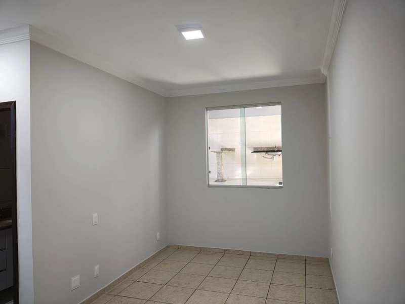 CASA LINEAR  A VENDA BAIRRO SANTA MÔNICA: 18ª foto da galeria de imagens do imóvel