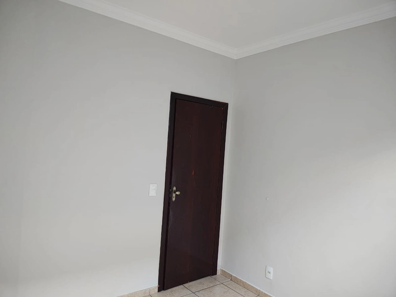 CASA LINEAR  A VENDA BAIRRO SANTA MÔNICA: 21ª foto da galeria de imagens do imóvel