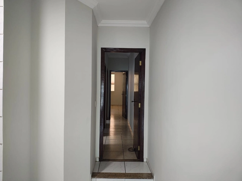 CASA LINEAR  A VENDA BAIRRO SANTA MÔNICA: 16ª foto da galeria de imagens do imóvel