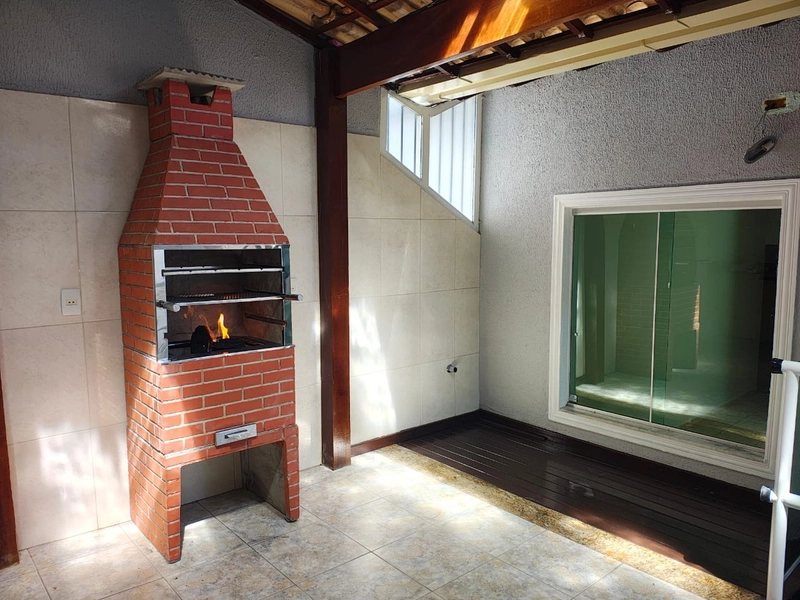 CASA LINEAR  A VENDA BAIRRO SANTA MÔNICA: 7ª foto da galeria de imagens do imóvel