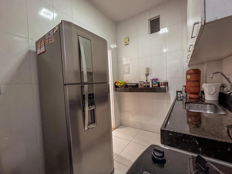 BELÍSSIMO APARTAMENTO Á VENDA NO GLÓRIA | 2 QUARTOS | REFORMADO: 8ª foto da galeria de imagens do imóvel