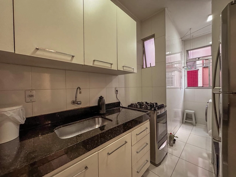 BELÍSSIMO APARTAMENTO Á VENDA NO GLÓRIA | 2 QUARTOS | REFORMADO: 11ª foto da galeria de imagens do imóvel